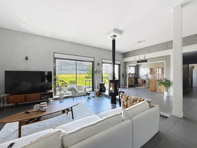 Maison 9 pièces 212 m²