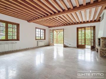 Maison 9 pièces 212 m²