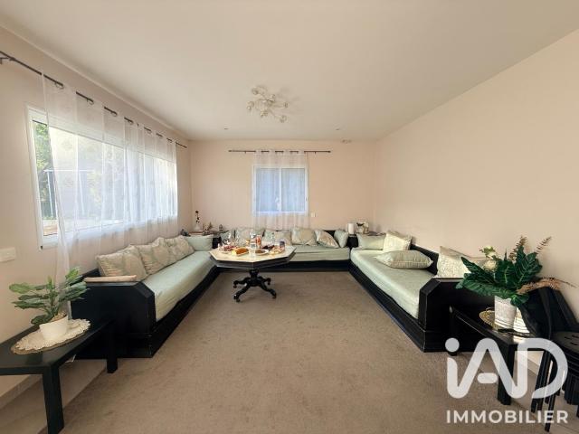 Maison 9 pièces 212 m²