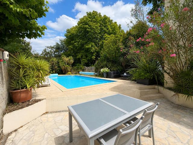 Maison 9 pièces 212 m²