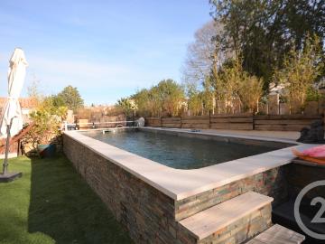 Maison 9 pièces 224 m²