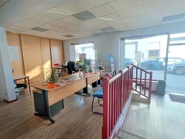 Maison 9 pièces 225 m²