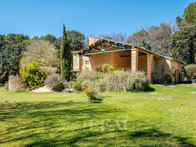 Maison 9 pièces 225 m²