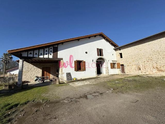 Maison 9 pièces 225 m²