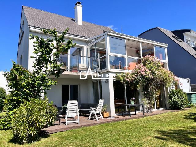 Maison 9 pièces 225 m²
