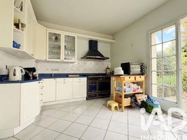 Maison 9 pièces 226 m²