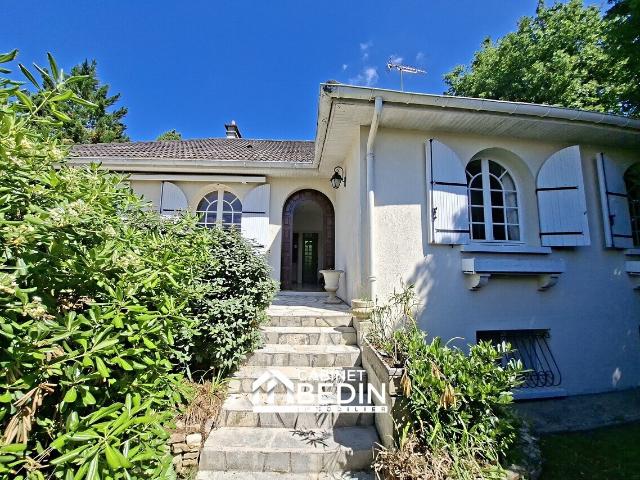 Maison 9 pièces 130 m²