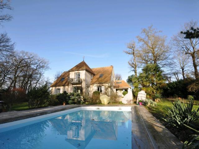 Maison 9 pièces 226 m²