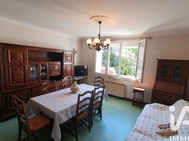 Maison 9 pièces 227 m²