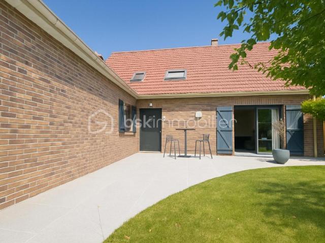 Maison 9 pièces 227 m²