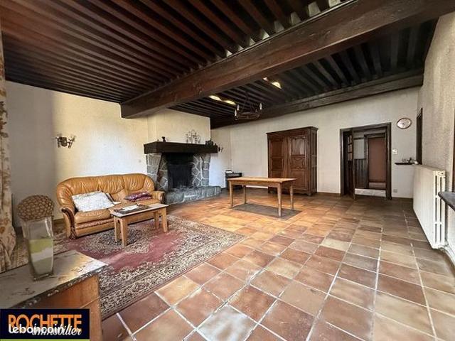 Maison 9 pièces 228 m²