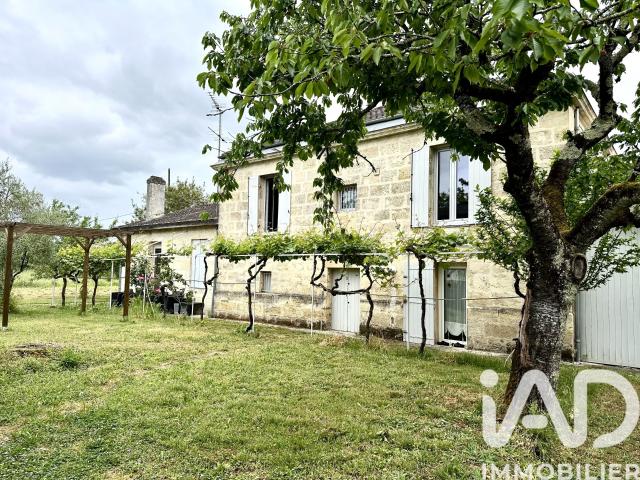Maison 9 pièces 228 m²