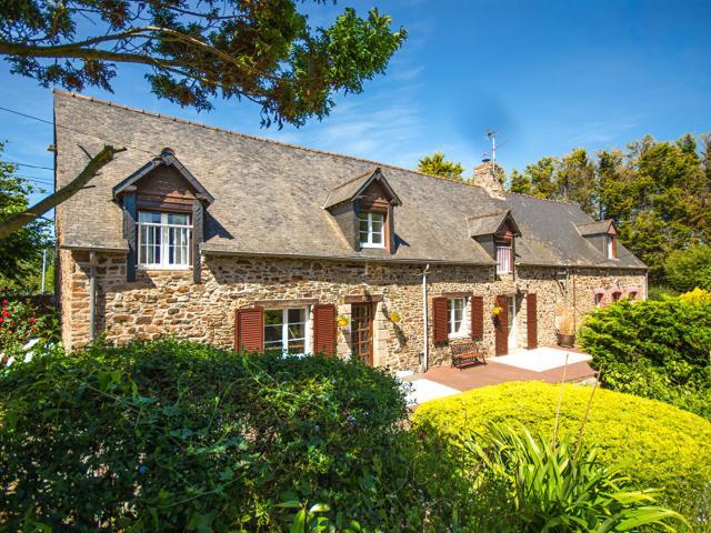 Maison 9 pièces 228 m²