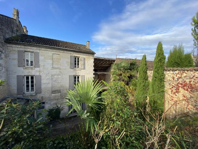 Maison 9 pièces 229 m²