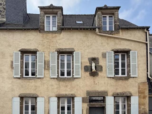 Maison 9 pièces 229 m²
