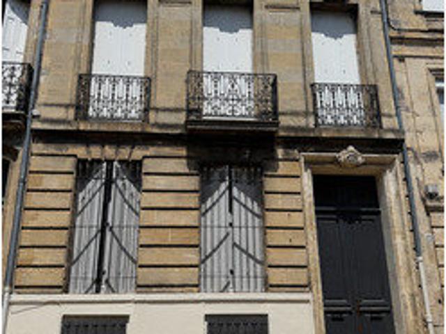 Maison 9 pièces 220 m²