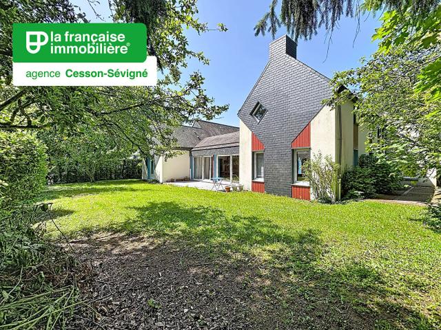 Maison 9 pièces 220 m²