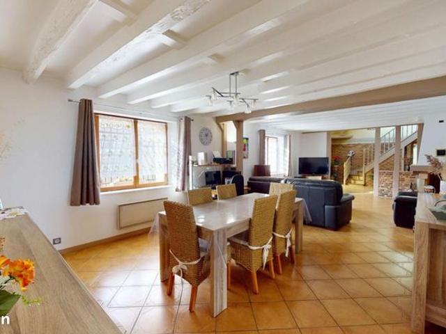 Maison 9 pièces 220 m²