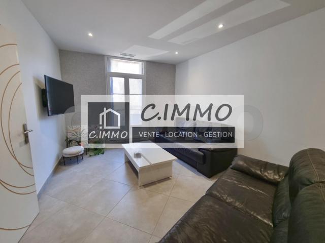 Maison 9 pièces 220 m²