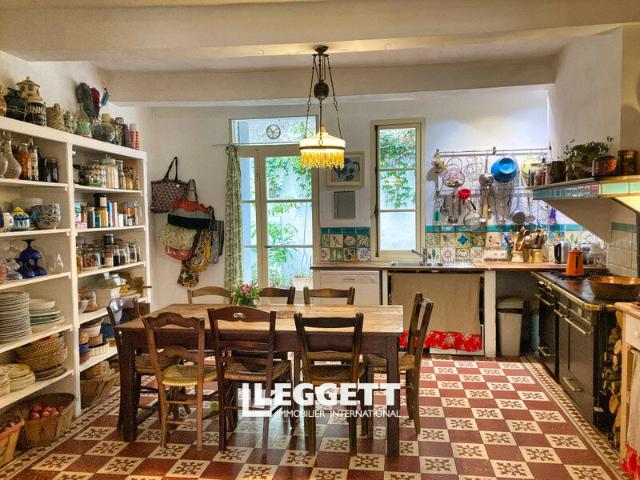 Maison 9 pièces 220 m²