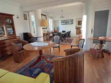 Maison 9 pièces 220 m²