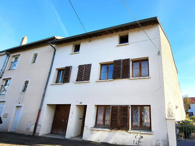 Maison 9 pièces 220 m²