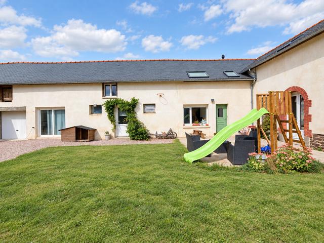 Maison 9 pièces 220 m²