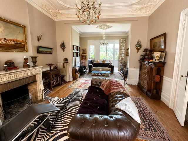Maison 9 pièces 220 m²