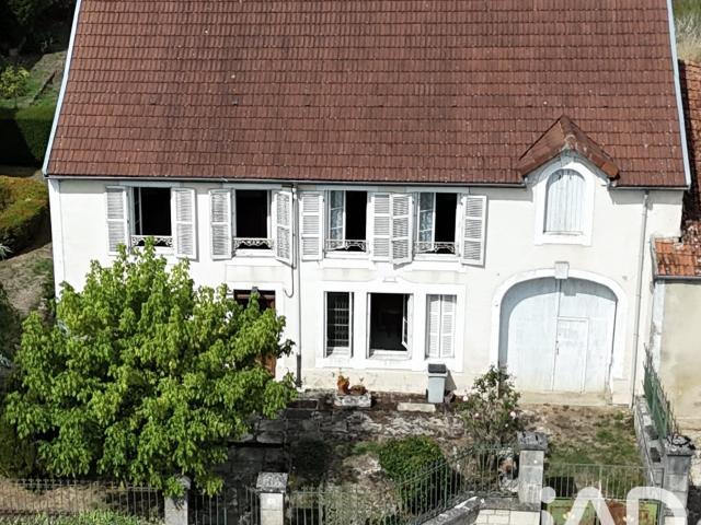 Maison 9 pièces 220 m²
