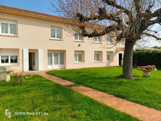 Maison 9 pièces 220 m²