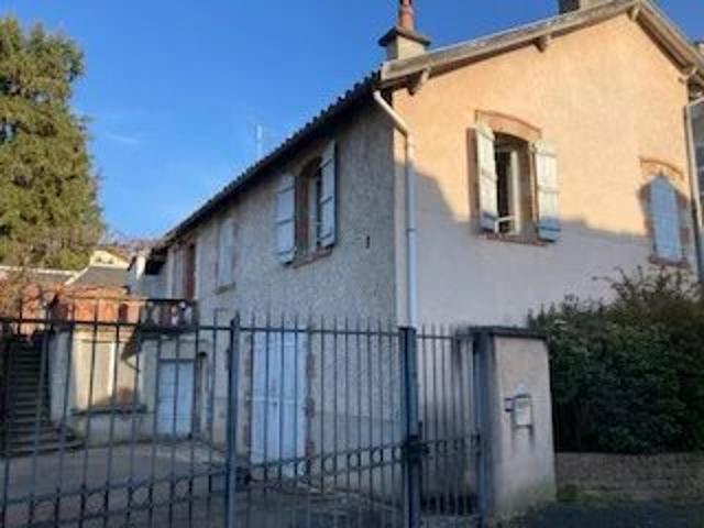 Maison 9 pièces 221 m²