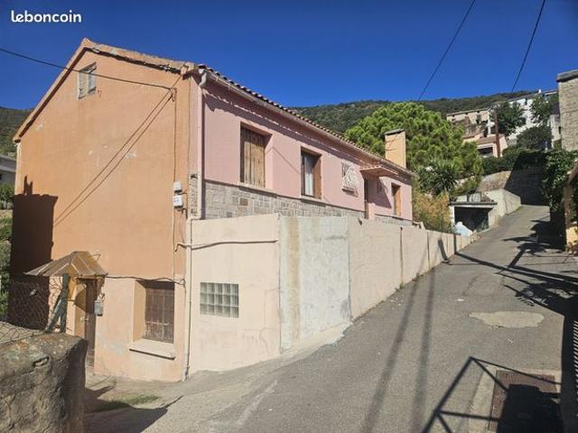 Maison 9 pièces 222 m²