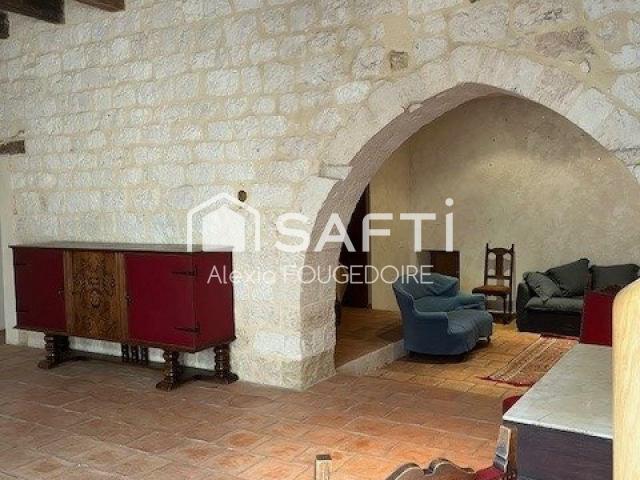 Maison 9 pièces 223 m²