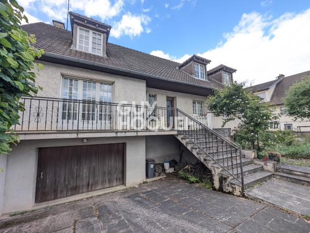 Maison 9 pièces 223 m²