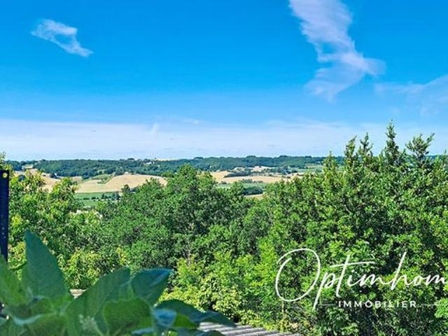 Maison 9 pièces 223 m²