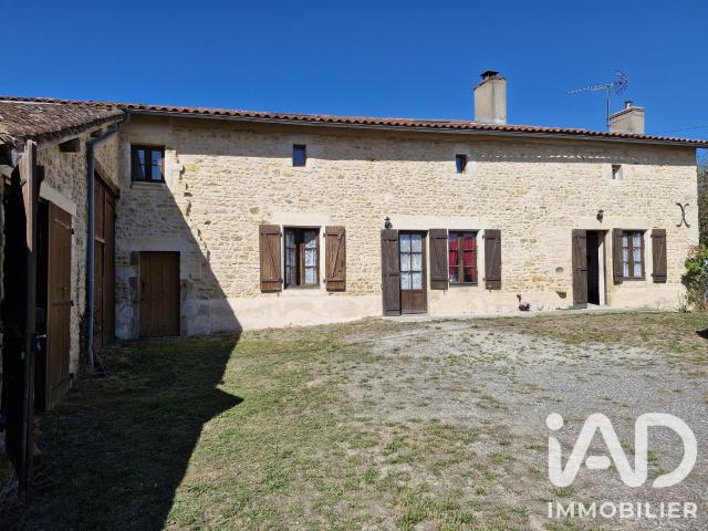 Maison 9 pièces 223 m²