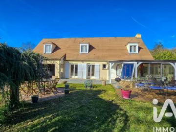 Maison 9 pièces 203 m²