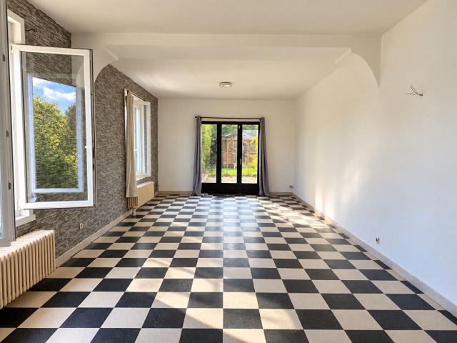 Maison 9 pièces 235 m²