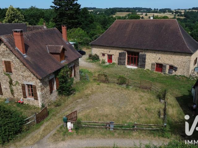 Maison 9 pièces 235 m²