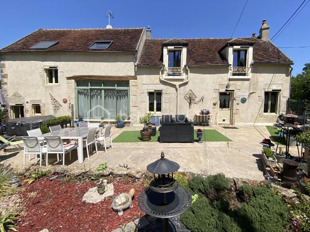 Maison 9 pièces 237 m²
