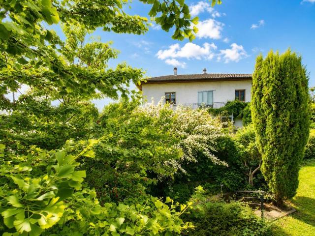 Maison 9 pièces 237 m²