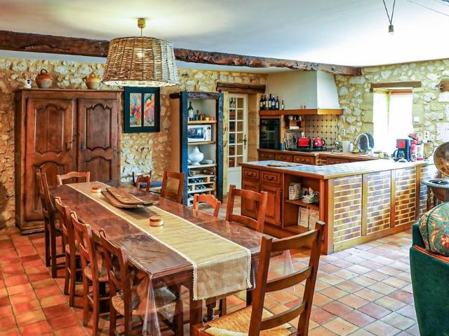 Maison 9 pièces 239 m²