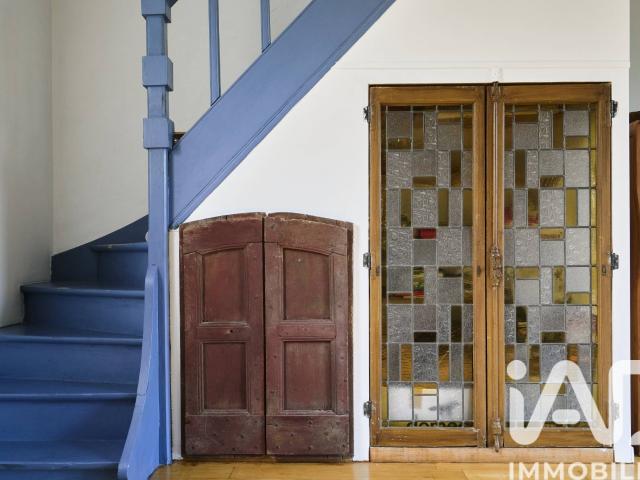 Maison 9 pièces 230 m²