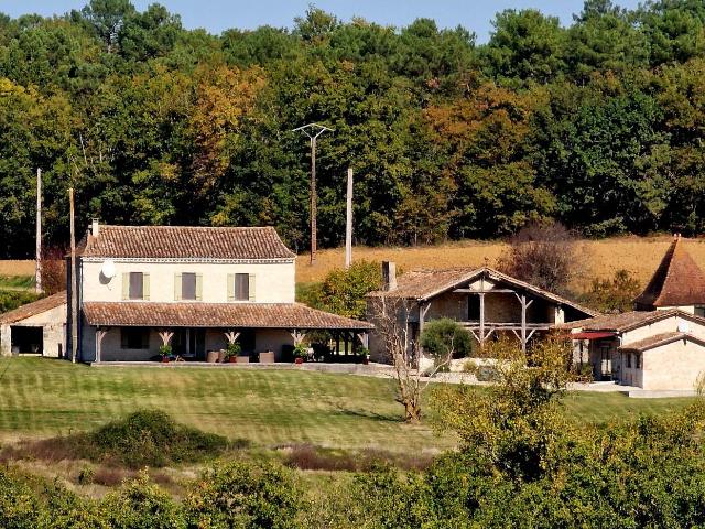 Maison 9 pièces 230 m²
