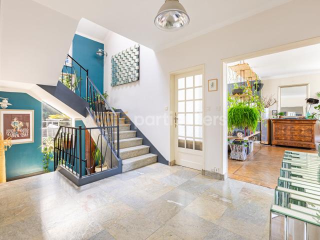 Maison 9 pièces 230 m²
