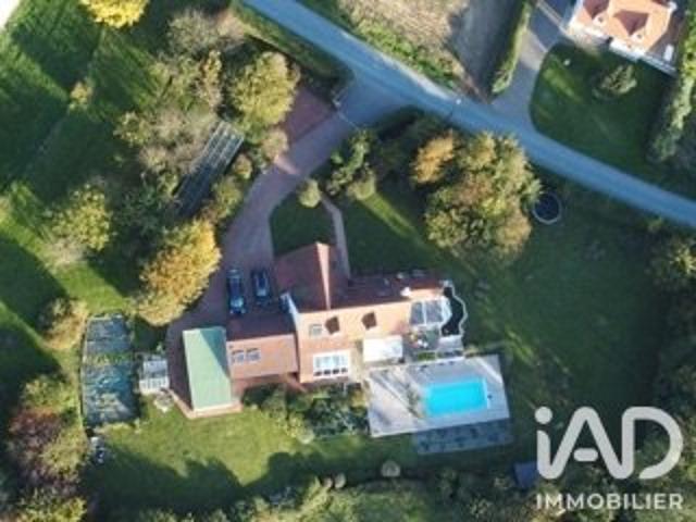 Maison 9 pièces 230 m²