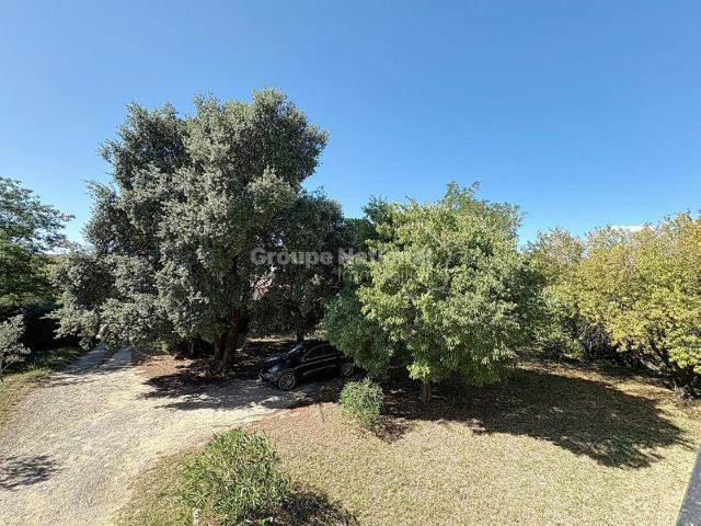 Maison 9 pièces 245 m²