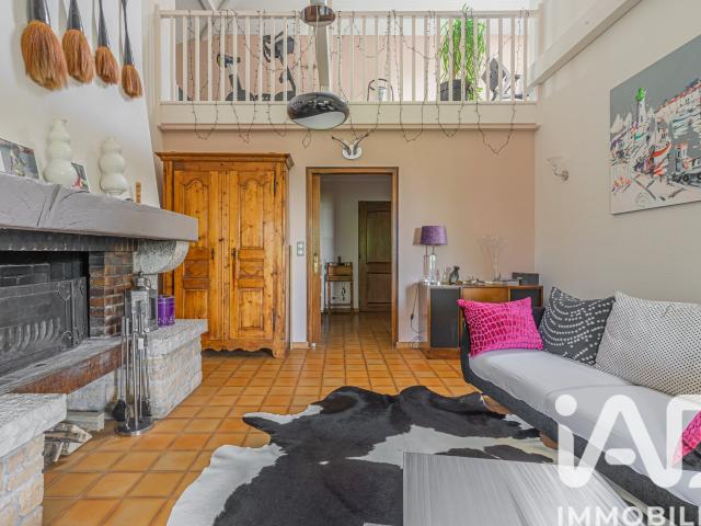 Maison 9 pièces 245 m²