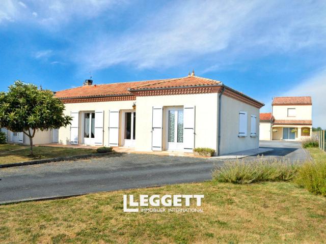 Maison 9 pièces 245 m²