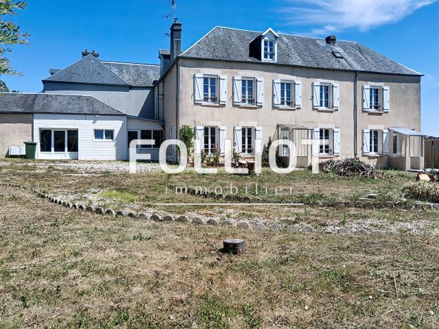 Maison 9 pièces 245 m²